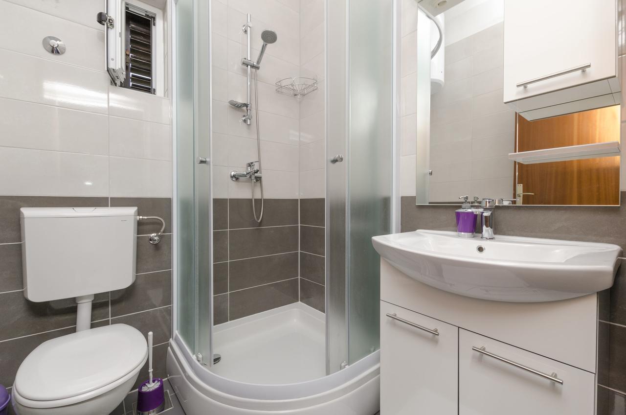 Apartment Brnabic โรกอซนิซา ภายนอก รูปภาพ